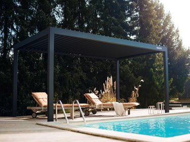 PERGOLUX anthracite pergola by the pool