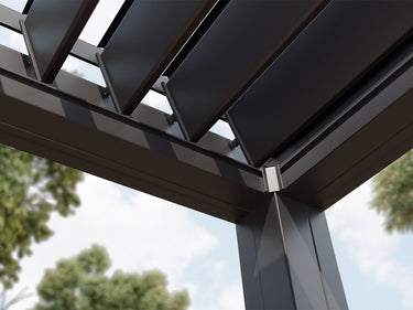 Close up view of PERGOLUX louver opened. 