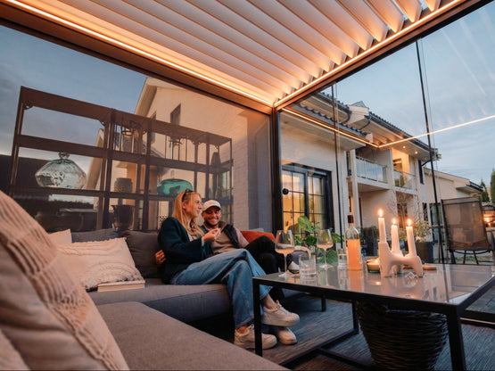 Pergola 4 Pro - Motorized Louvered